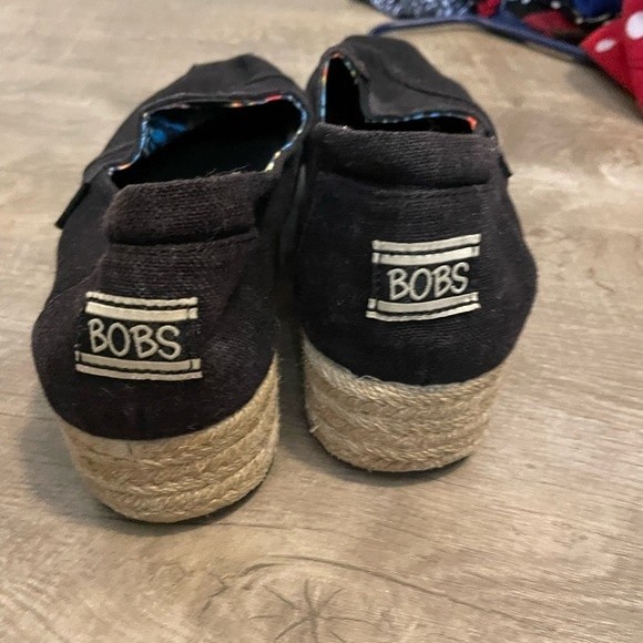 Bob’s by Sketchers Wedge Slip Ons, Memory Foams, Size 8.5 - Picture 3 of 4